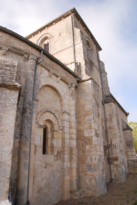 façade latérale nord, vue partielle