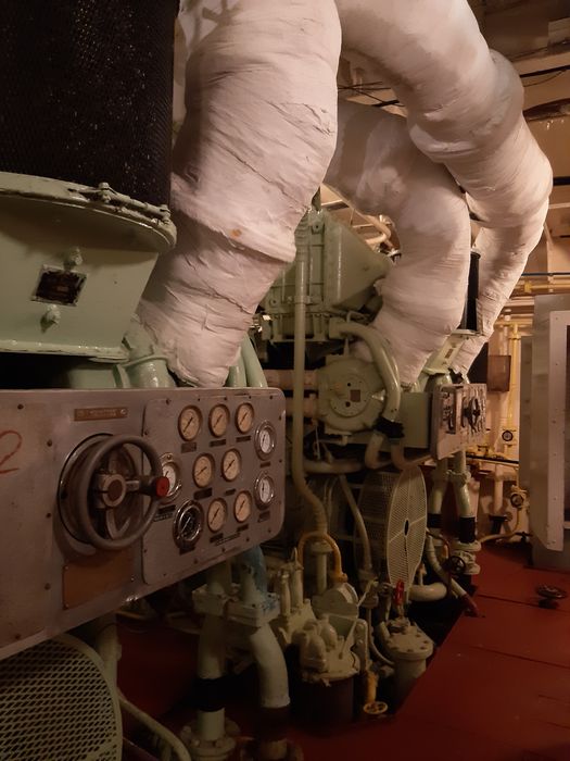 bateau météorologique (frégate) : France I, aménagement intérieur