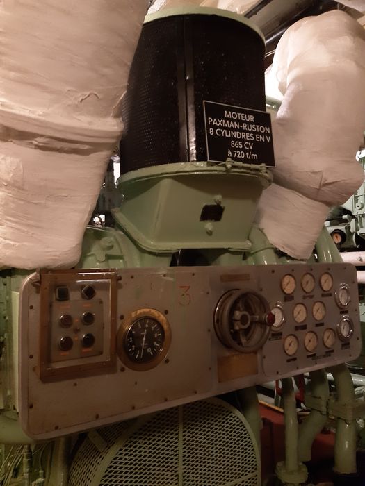 bateau météorologique (frégate) : France I, aménagement intérieur