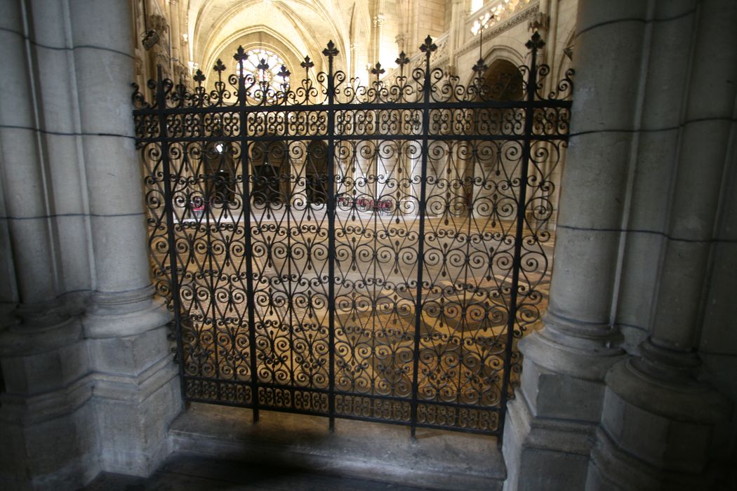 grille de clôture du choeur