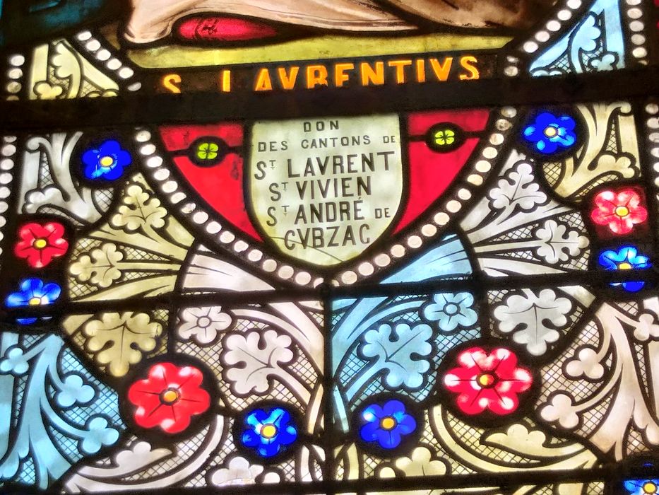 verrière ; Saints Laurent et Vincent, détail