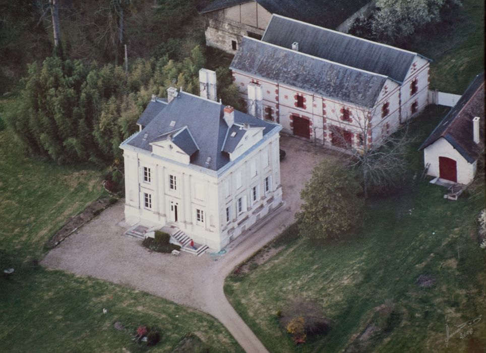 vue aérienne de l'ensemble des bâtiments