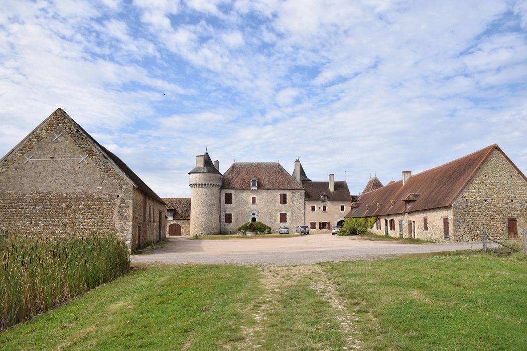 vue générale des bâtiments depuis le Nord-Est