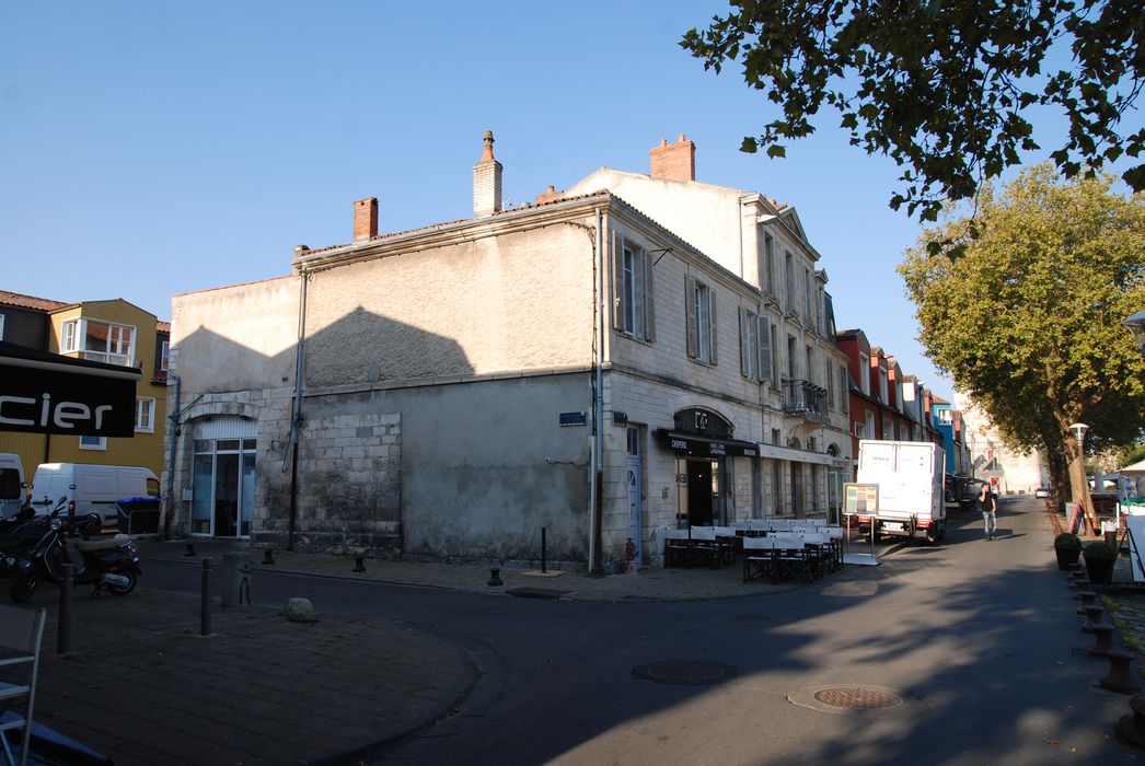 vue partielle des vestiges (mur de gauche)