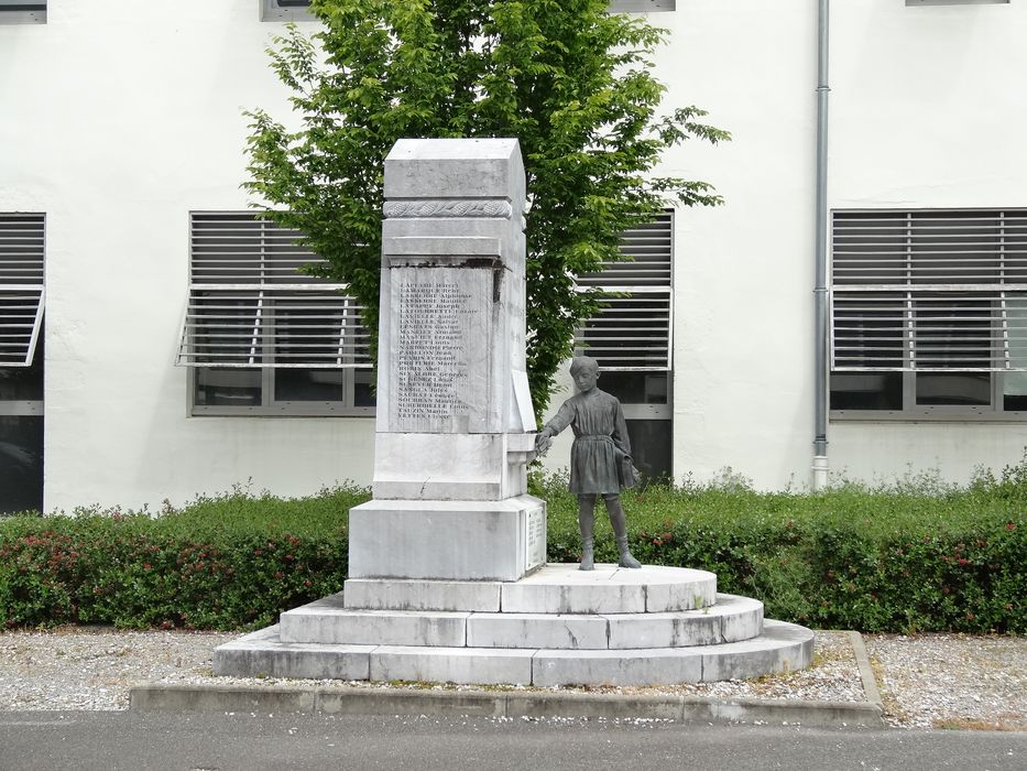 vue générale du monument