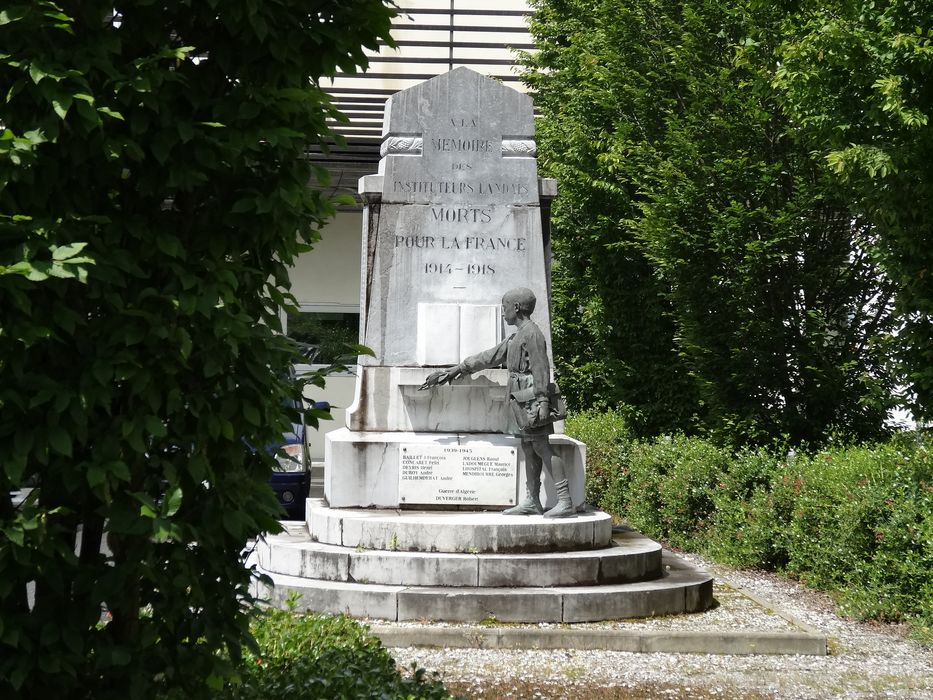 vue générale du monument