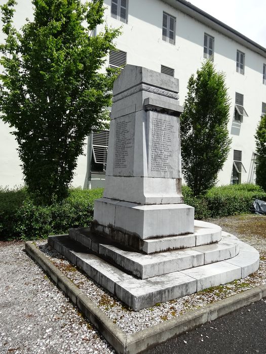 vue générale du monument