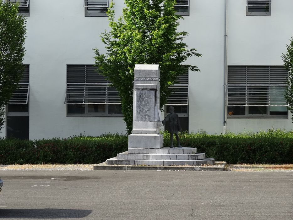 vue générale du monument