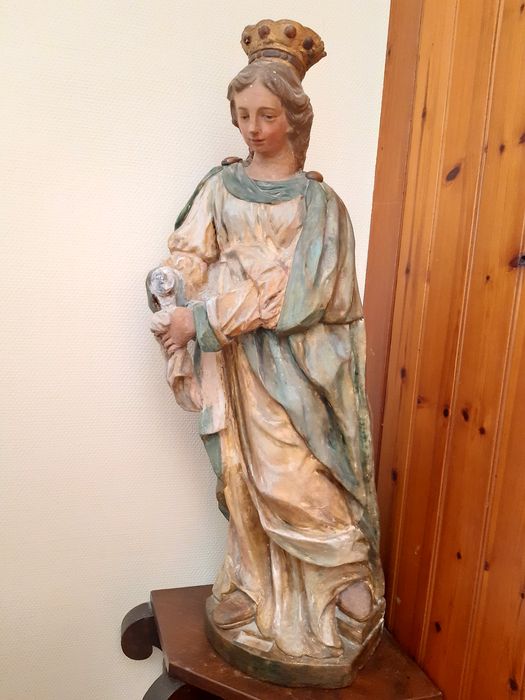 statue : Sainte Hélène - © Ministère de la Culture (France), Direction Régionale des Affaires Culturelles de Nouvelle-Aquitaine – Tous droits réservés 