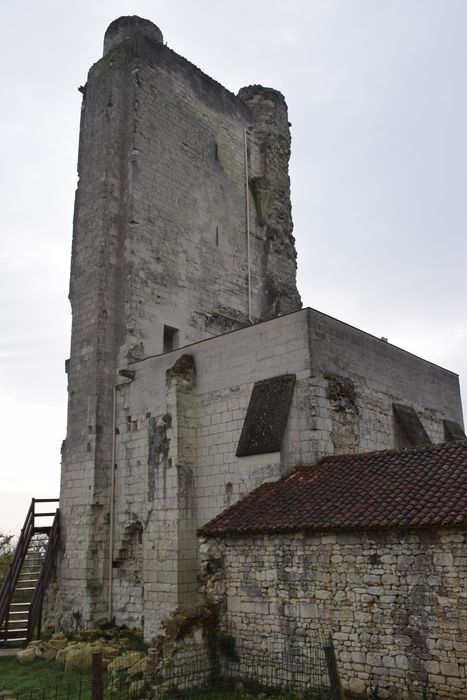 donjon, élévation ouest