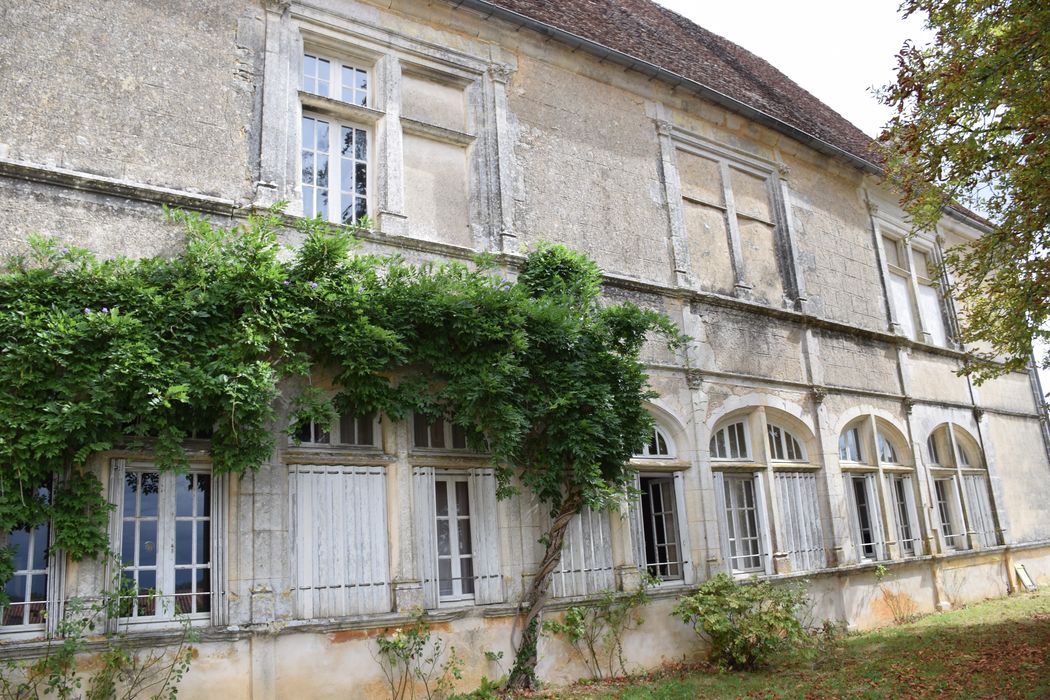 aile est, façade sud-ouest