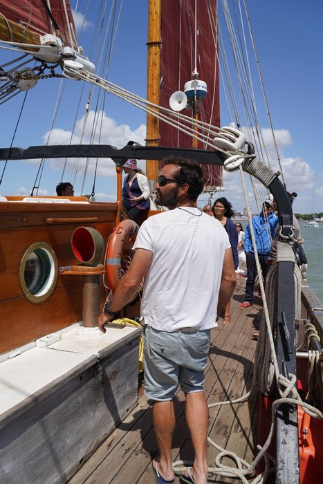 bateau de plaisance : ketch aurique de grande croisière, ex-harenguier (588807 H) dit Notre-Dame-des-Flots