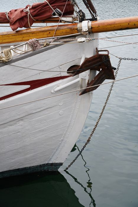 bateau de plaisance : ketch aurique de grande croisière, ex-harenguier (588807 H) dit Notre-Dame-des-Flots