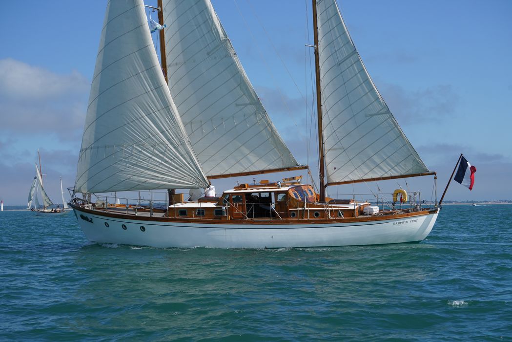 bateau de plaisance : ketch dit Dauphin vert