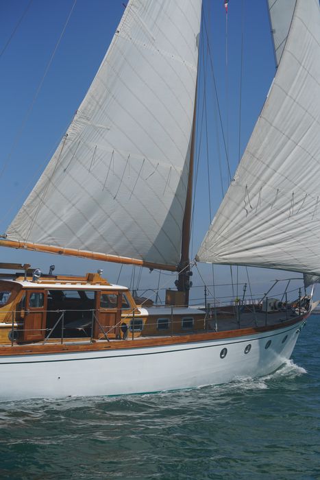 bateau de plaisance : ketch dit Dauphin vert