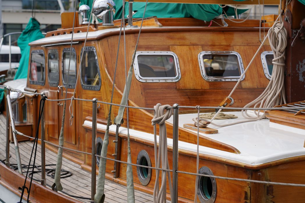 bateau de plaisance : ketch dit Dauphin vert
