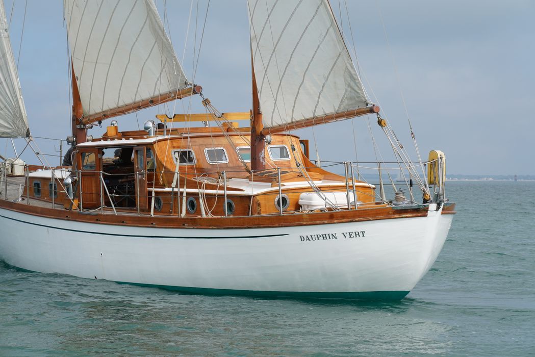 bateau de plaisance : ketch dit Dauphin vert