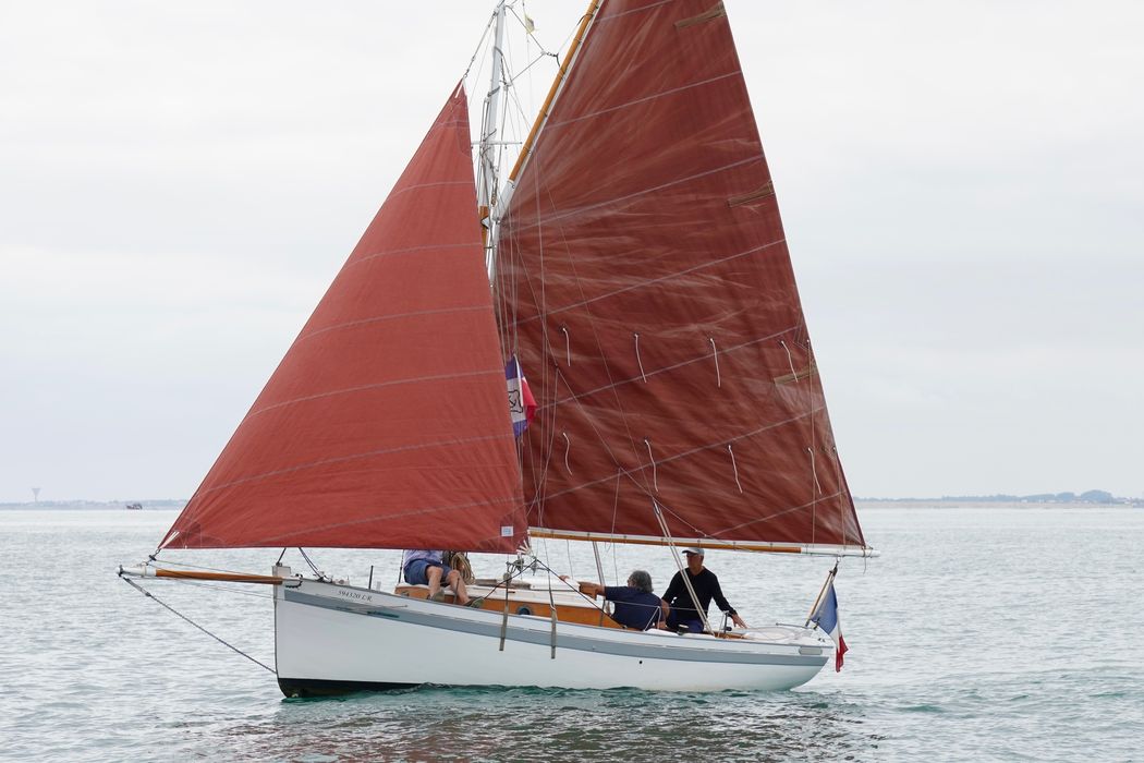 bateau de plaisance : canot, MN 6463, dit 'Petit salé'