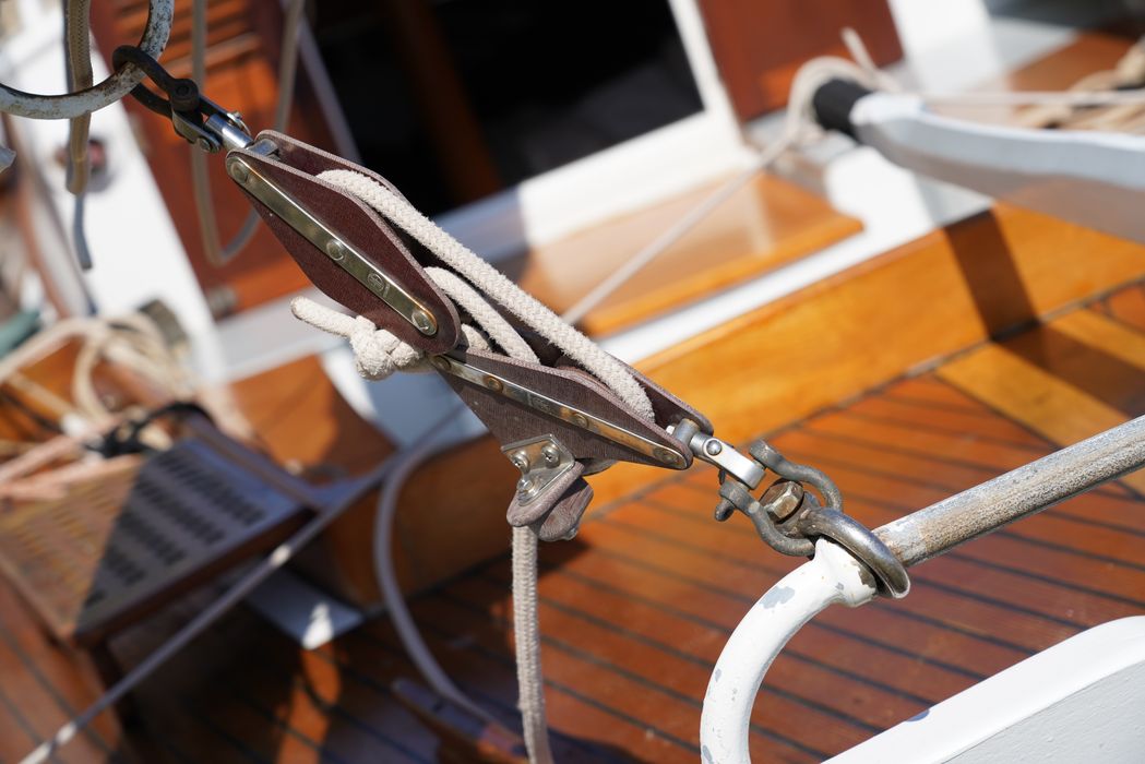 bateau de plaisance : canot, MN 6463, dit 'Petit salé'
