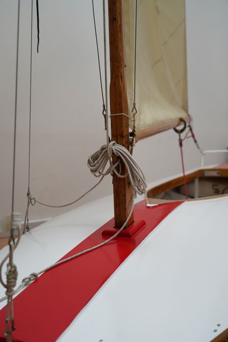bateau de plaisance : Bikini, dériveur léger solitaire de type Moth Nantais