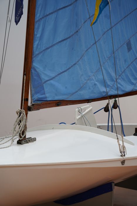 bateau de plaisance : Charl'o, dériveur léger en solitaire du type Moth Florida