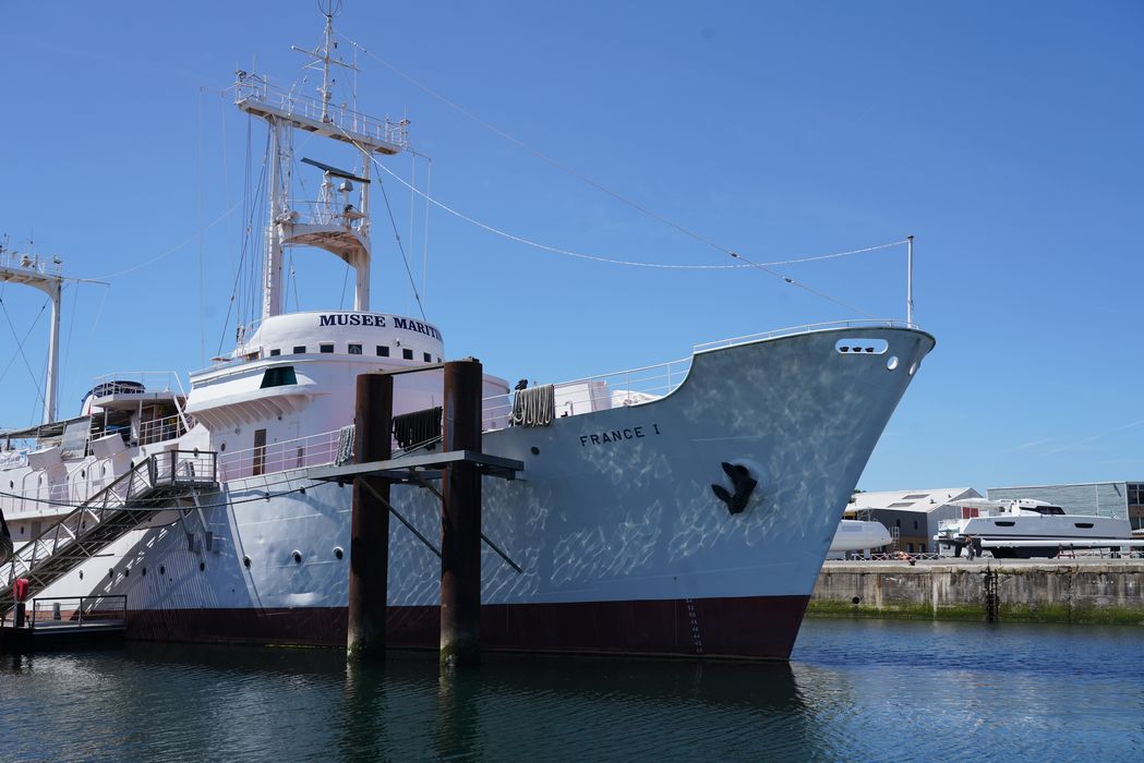 bateau météorologique (frégate) : France I