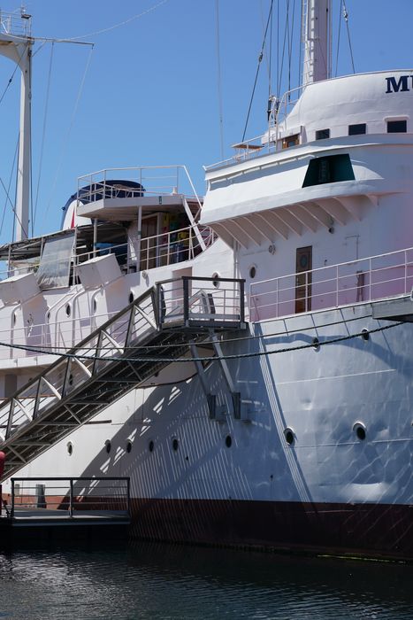 bateau météorologique (frégate) : France I