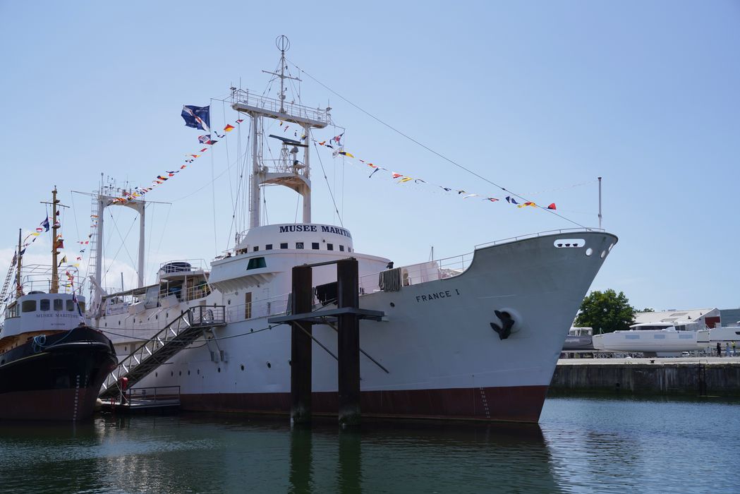 bateau météorologique (frégate) : France I