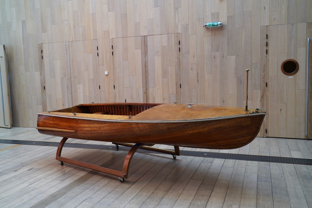 bateau de plaisance : Josette, canot à moteur hors-bord de type Dinghy Kirié