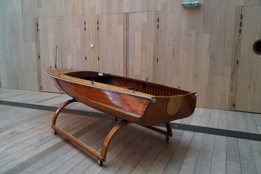 bateau de plaisance : Josette, canot à moteur hors-bord de type Dinghy Kirié