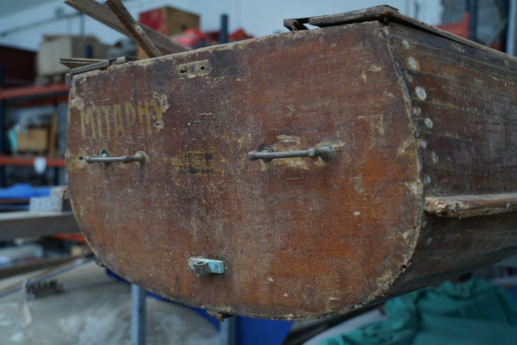 Bateau de plaisance : Mitaphy, canoë à tableau