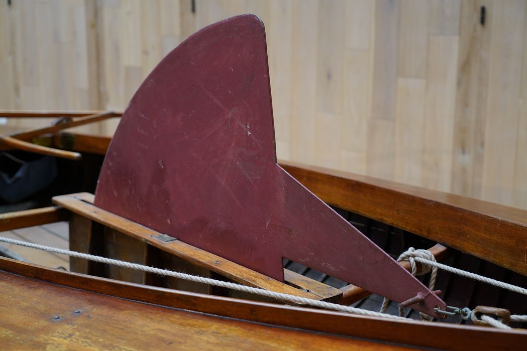 bateau de plaisance : Mitrandir, dériveur de type yole olympique