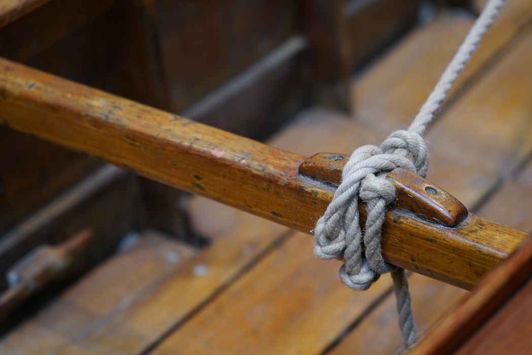 bateau de plaisance : Mitrandir, dériveur de type yole olympique