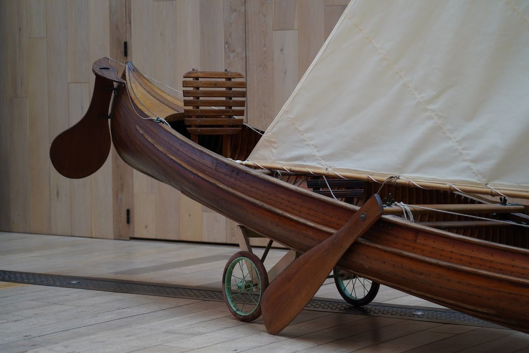 bateau de plaisance : Pingoin, canoë à voile de type Canadien