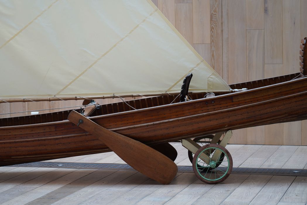 bateau de plaisance : Pingoin, canoë à voile de type Canadien