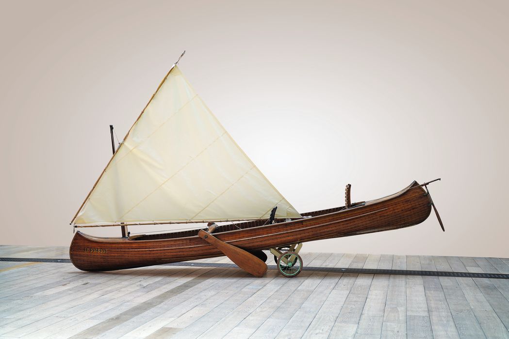 bateau de plaisance : Pingoin, canoë à voile de type Canadien