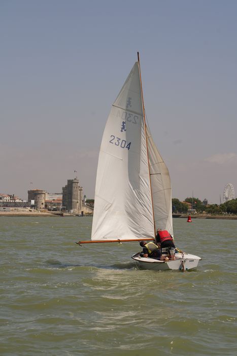Bateau de plaisance : Sigrid, dériveur léger en double de type Caneton 57