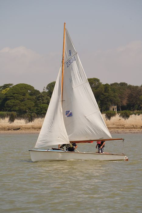 bateau de plaisance : Sigrid, dériveur léger en double de type Caneton 57