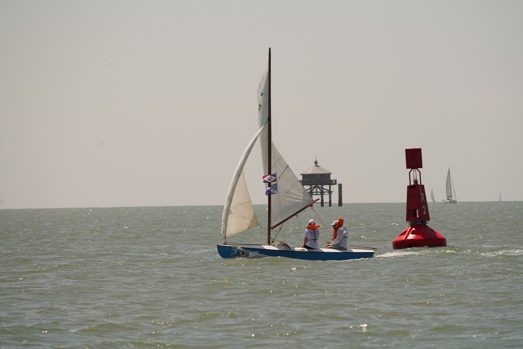 bateau de plaisance : bateau sans nom, dériveur de type Snipe, dériveur léger de type Snype