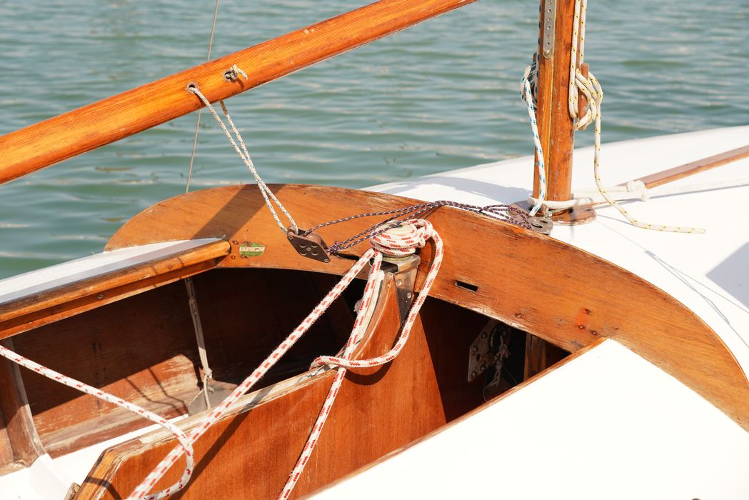 bateau de plaisance : bateau sans nom, dériveur de type Snipe, dériveur léger de type Snype