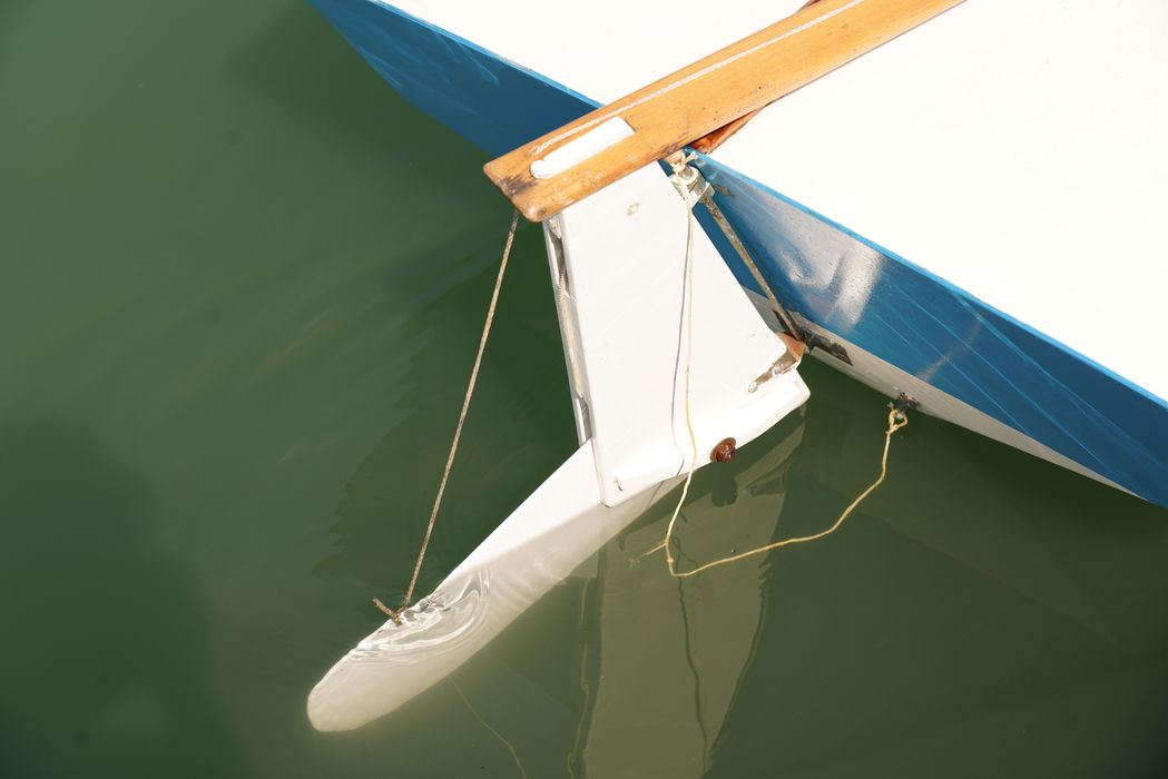 bateau de plaisance : bateau sans nom, dériveur de type Snipe, dériveur léger de type Snype