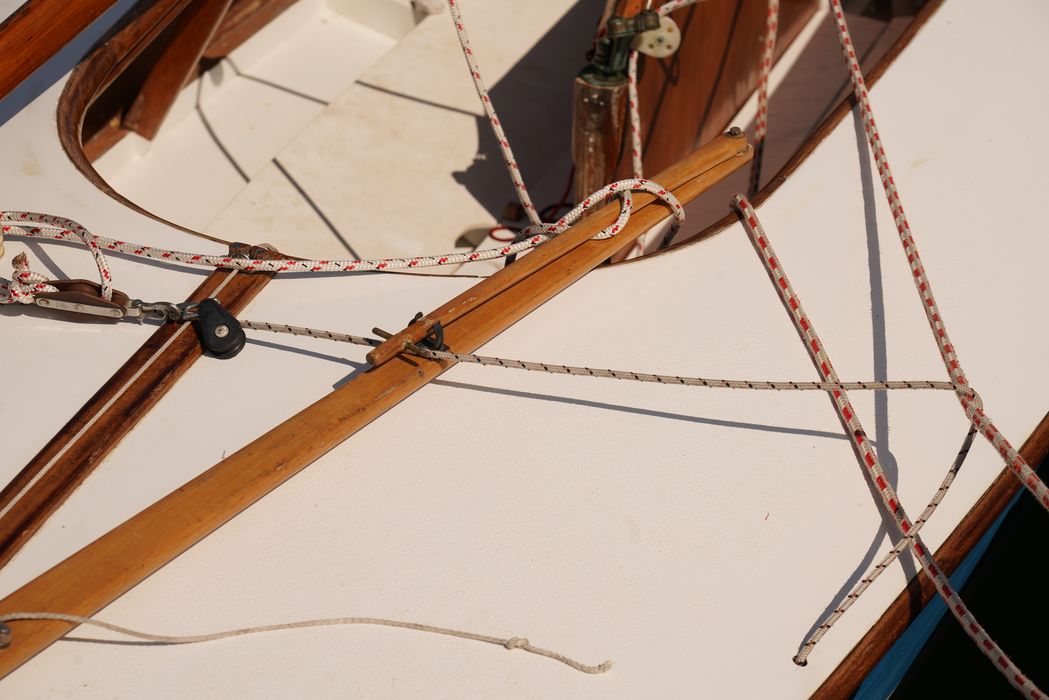 bateau de plaisance : bateau sans nom, dériveur de type Snipe, dériveur léger de type Snype