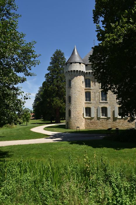 vue sud-ouest du château