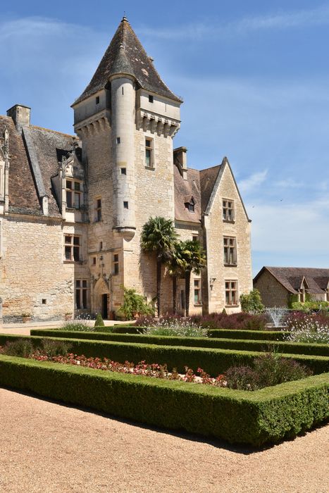 château vue sud, broderies (art topiaire)