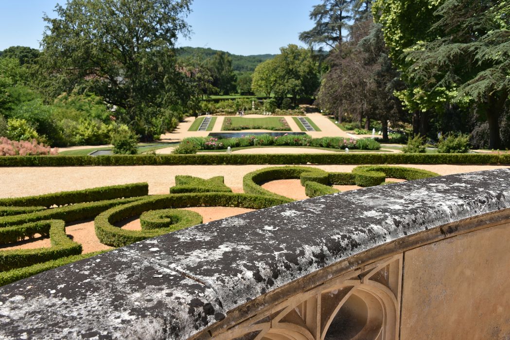 parterre (art topiaire), broderies