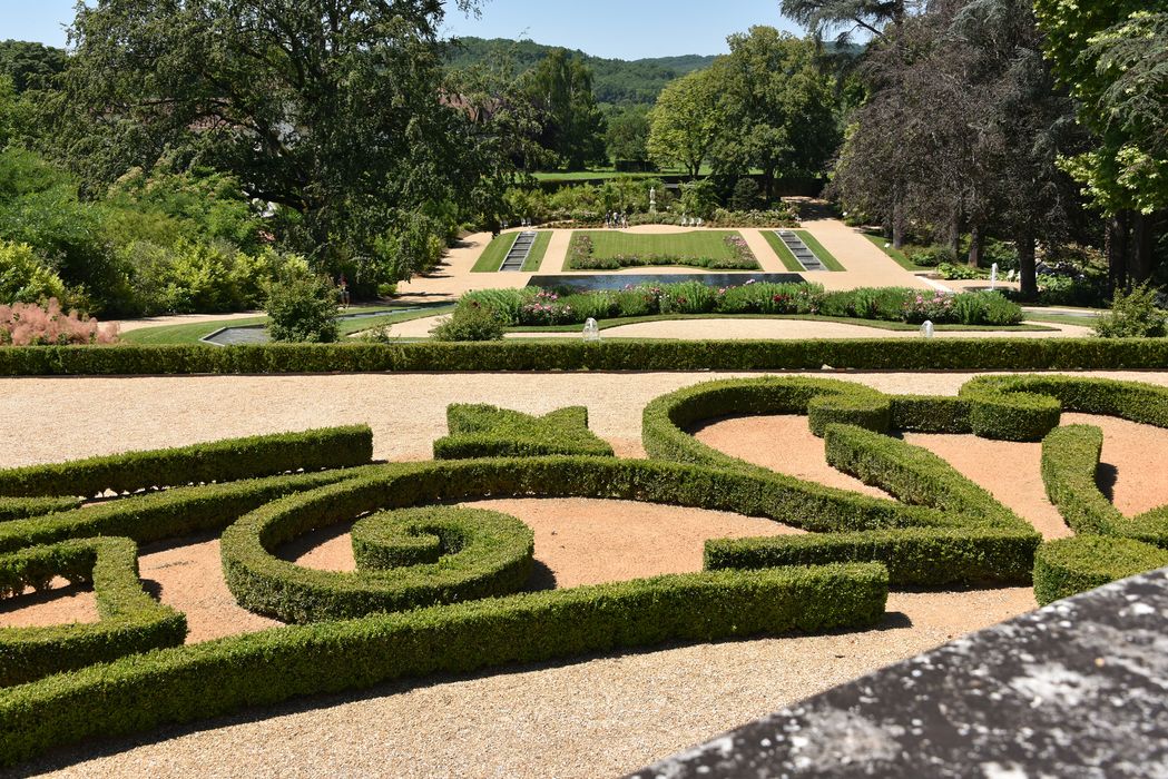 parterre (art topiaire), broderies