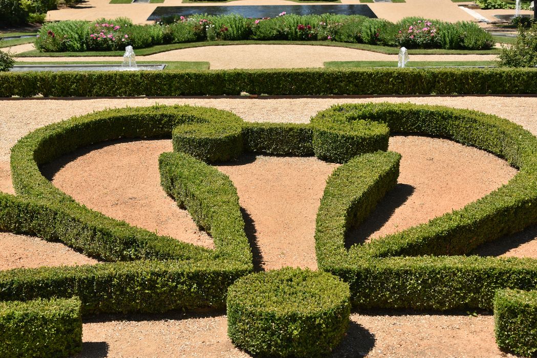 parterre (art topiaire), broderies
