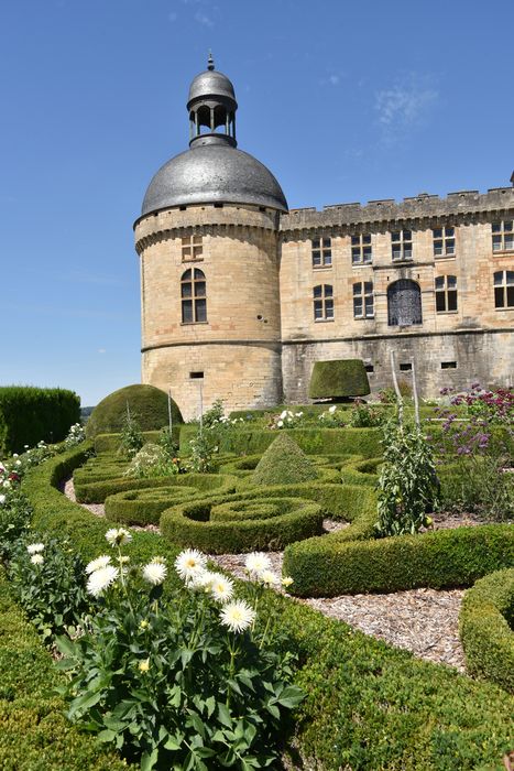 broderies (art topiaire), vue Est du Châteaux