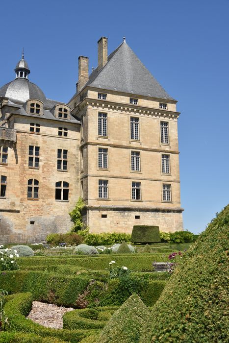 broderies (art topiaire), vue Est du Châteaux