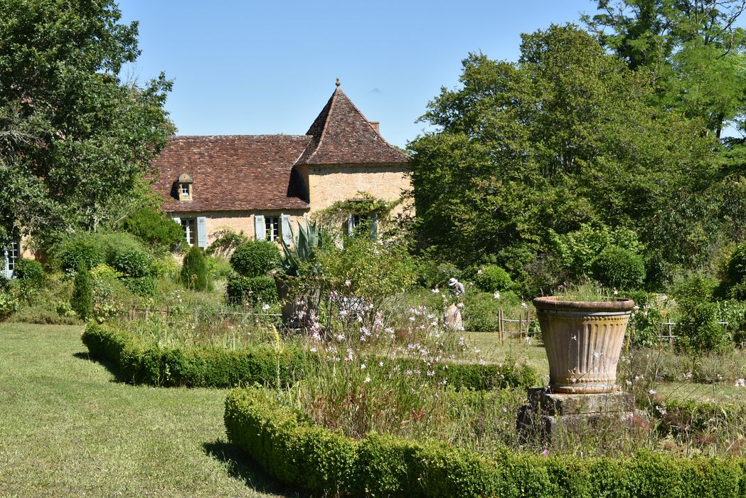 bordures (art topiaire), massif fleuri